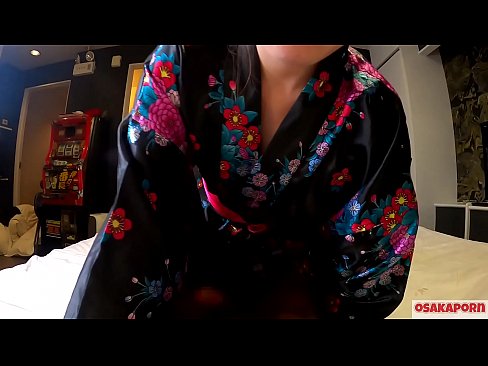 ❤️ Neska cosplay gazteak sexua orgasma arte maite du zaldizko emakume baten zorrotada batekin eta putzarekin. Japoniako jantzi tradizionalarekin, puxi iletsua eta titi ederrak dituen neska asiarra, afizionatuen bideoan, jostailu putzekin masturbazioa erakusten duena. Sakura 3 OSAKAPORN. ❤ Porno gugan ❌️❤